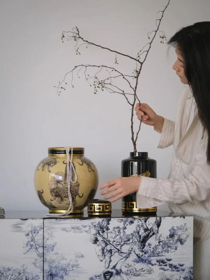 Ceramics Vases Modern Storage Flower Bottle Sculptures Elegant Room Ornaments Home Decoration Table Top Items Holiday Gifts